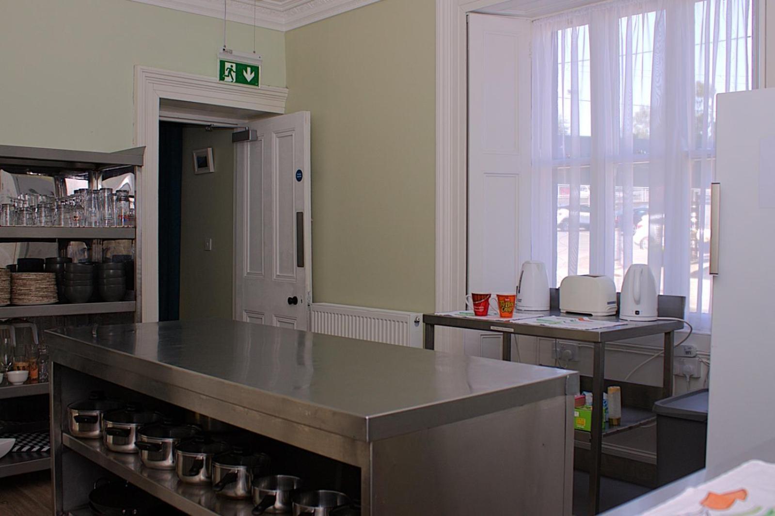The Monkey Puzzle Hotel Bunclody Exterior photo